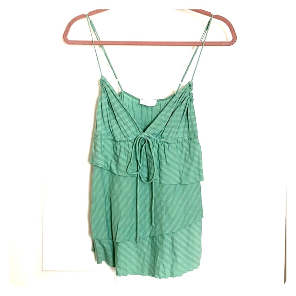 Symmetry Women’s tank top